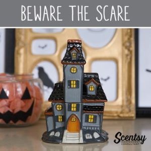 Scentsy 🎃  Halloween Warmer